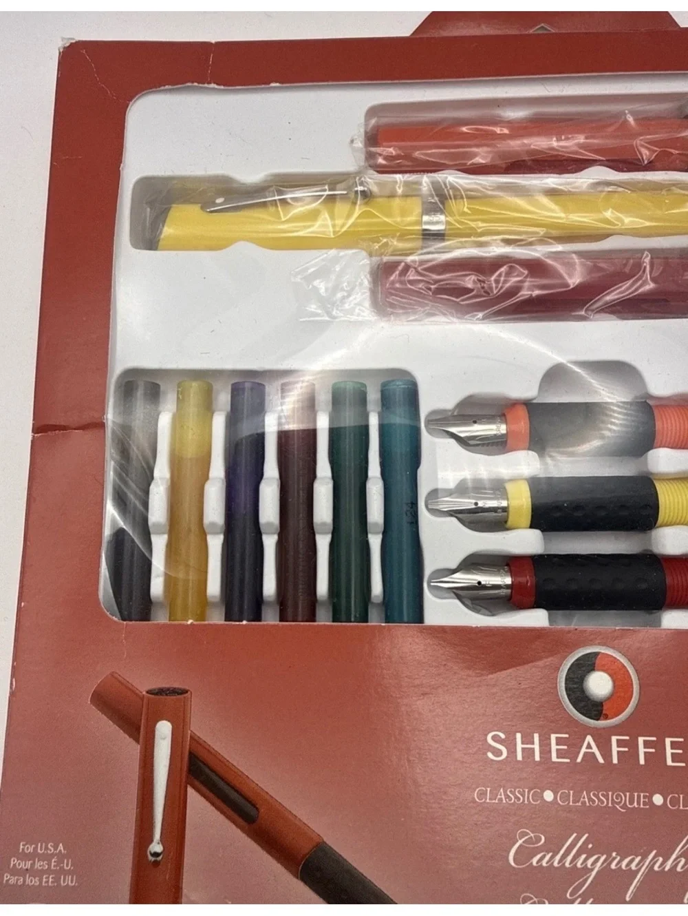 Sheaffer Classic Calligraphy Maxi Kit with 3 Pens, 20 Ink Cartridges, and 3 Nibs